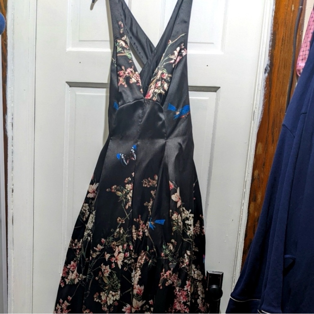 Marina Dress -size 10 New w/ tag long black,floral, criss-crossed back  dress